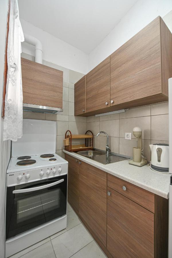 Studio Rene 3 Tinos Luaran gambar