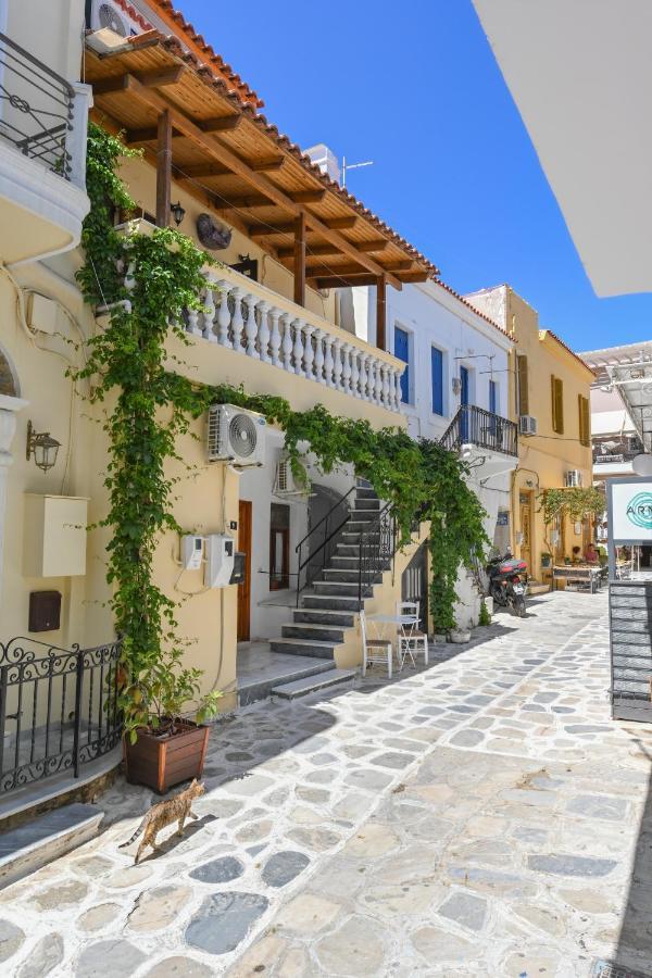 Studio Rene 3 Tinos Luaran gambar